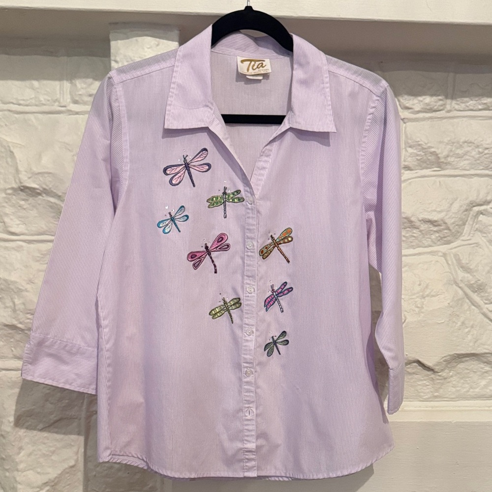 Tia Lavender Dragonfly Embroidered Button-Up Top